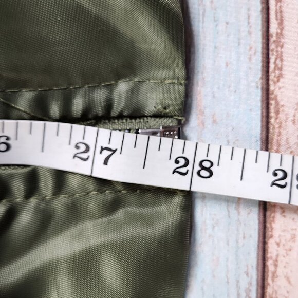 Forever 21 Reversible Olive Green Bomber Jacket Size M - Picture 12 of 13